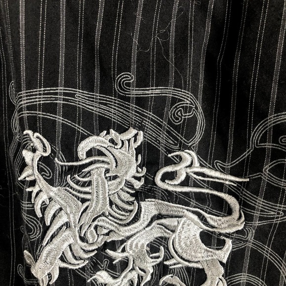 𝅺source DNM Shirt Black Gray Striped Embroidered Graphic Button Up Size Large - Picture 5 of 12